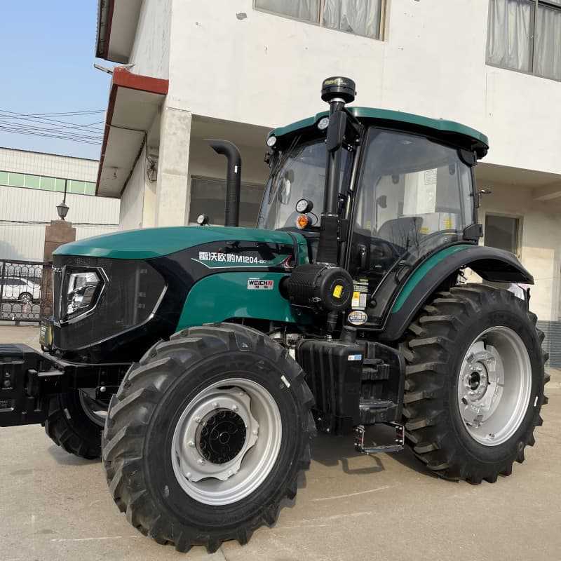 Tractor de cuatro ruedas de tracción de alto rendimiento de rotación de tierras de rotación de cuatro ruedas de potencia de cambio de marcha grande tractor