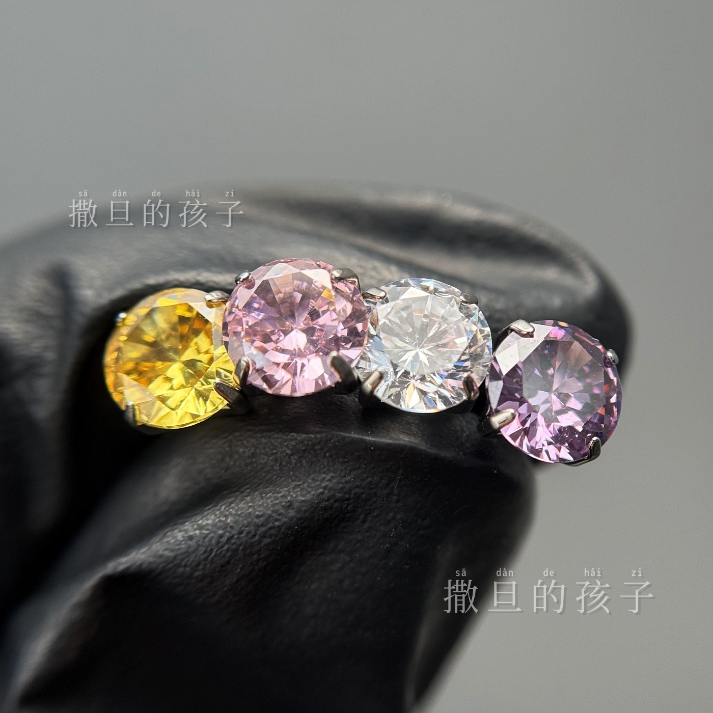Pointed labret stud close-up product detail