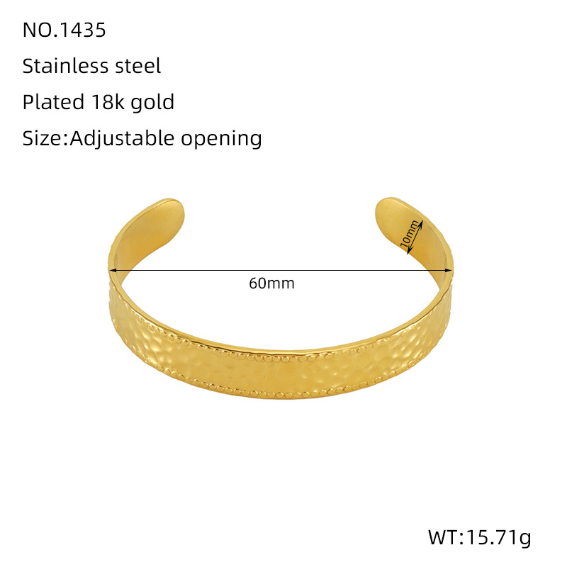 Personalidad tendencia de moda de acero de titanio brazalete de apertura mujer INS viento exagerado irregular C brazalete al por mayor en stock