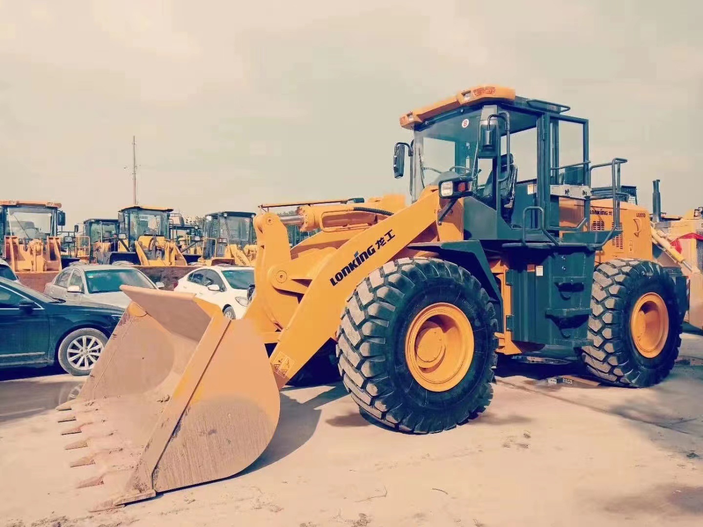 Línea de comercio exterior de Guangdong Mongolia Interior Zhejiang cargador de segunda mano Long Gong 50 Liu Gong 856H Lin Gong 956 carretilla elevadora