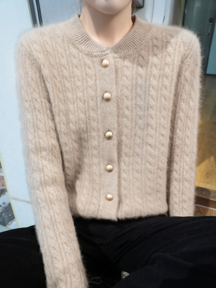 Demi-season woolen cardigan