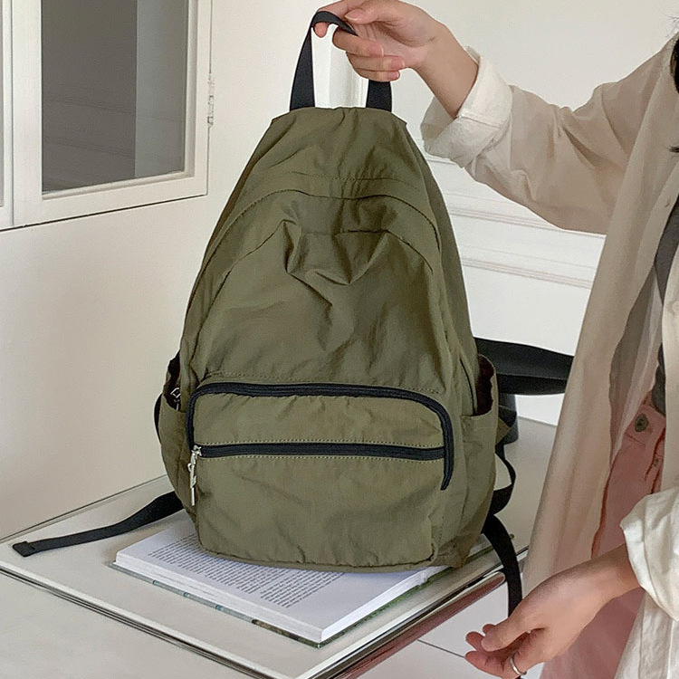 超轻户外双肩包韩版休闲大容量登山徒步旅行出游速干透气尼龙背包