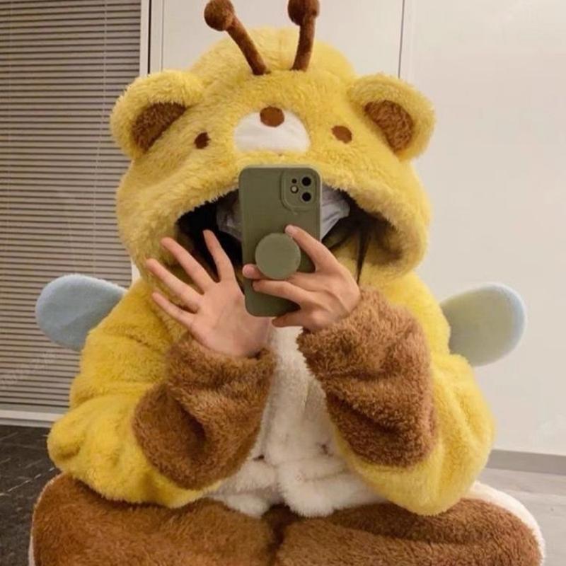 特別なオファー!!かわいい小さな蜂クマコーラルベルベットナイトガウン女性の冬 2025 新しいホームウェアパジャマ厚みのあるスーツ|undefined