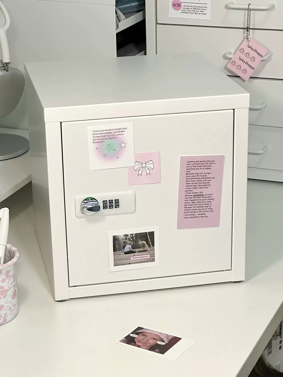 Safe storage system, table intimate storage box