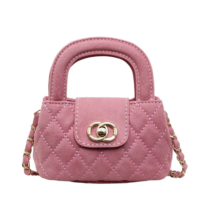 Primavera y verano nuevo bolso infantil de seda, hilo de seda, pequeño viento fragante, bolso de mano de chicas, cadena de moda coreana, bolso cross-border.
