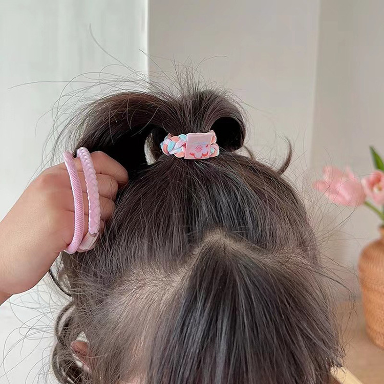 子供用カラーゴムひもの赤ちゃんは高弾性のひもを傷つけません。|undefined