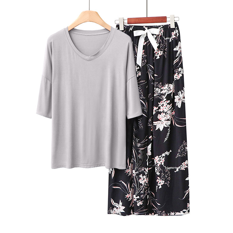 달빛 회색 + 검은 난초 잔디