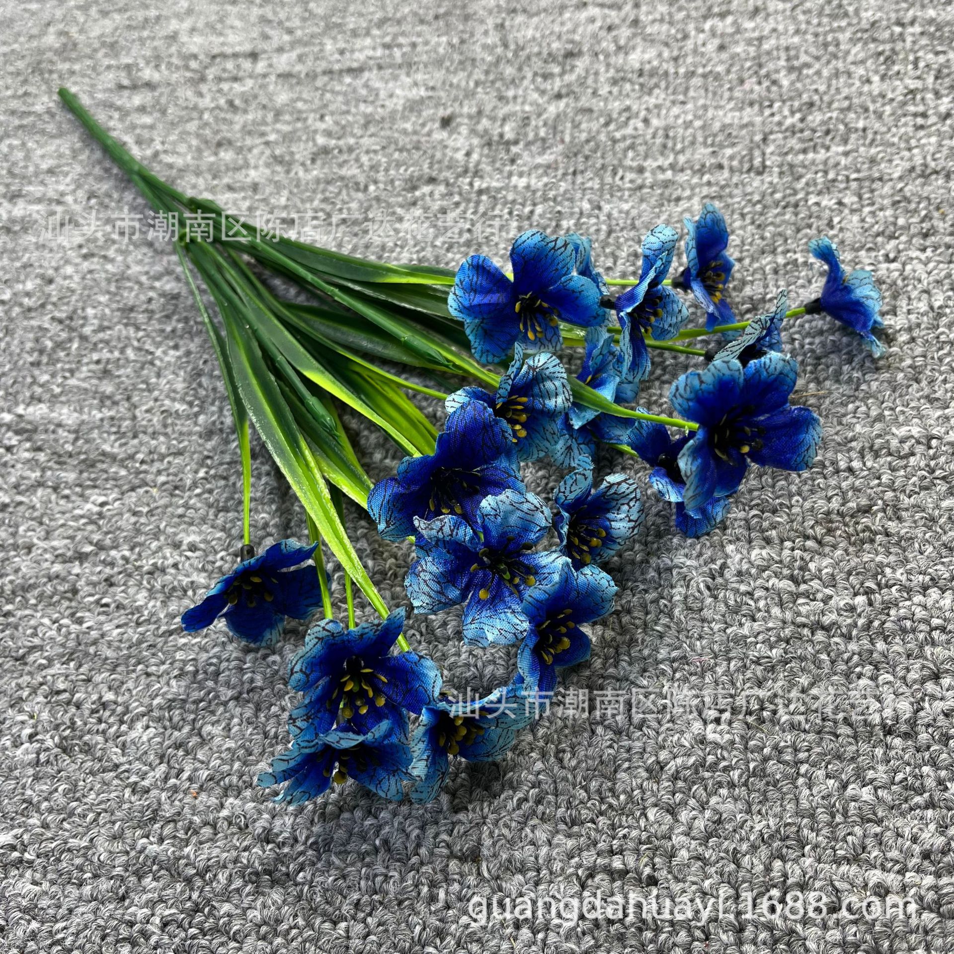 5 cabezas de hierba de primavera serigrafía violeta azul