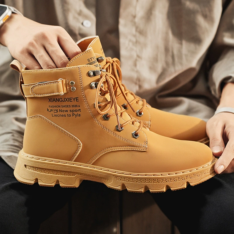 Мужская обувь осень 2024 новые мужские ботинки Martin модные дикие рабочие туфли нескользящие и износостойкие спортивные кроссовки на толстой подошве