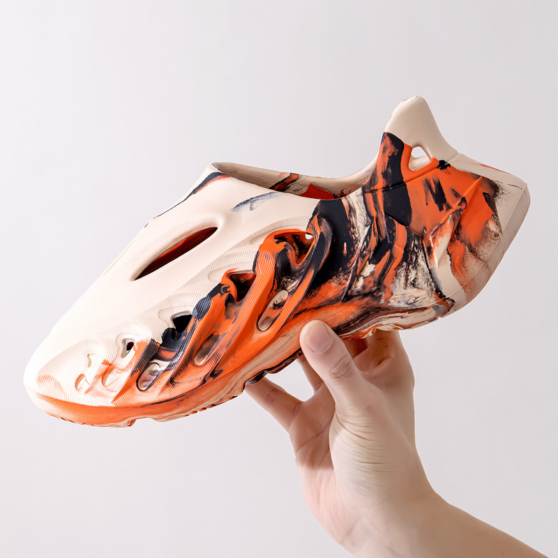 Summer New Trend Shark Head Hole Shoes Increased Thick Bottom Men's Sports Breathable Baotou Beach Sandals Wholesale