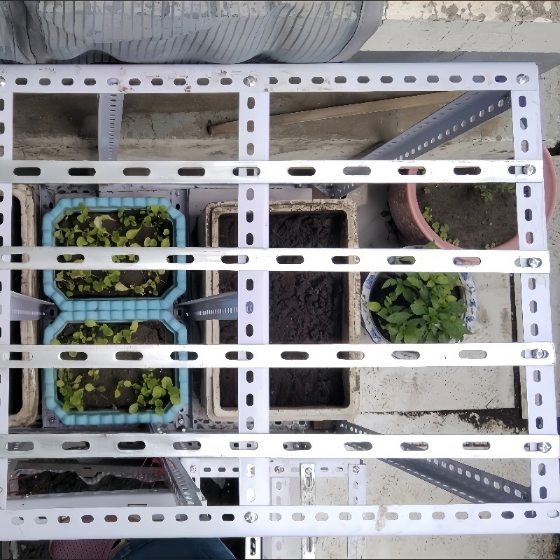 扁铁条扁铁接地带孔扁钢铁条固定冲孔钢条冲孔扁铁平铁条带孔扁条