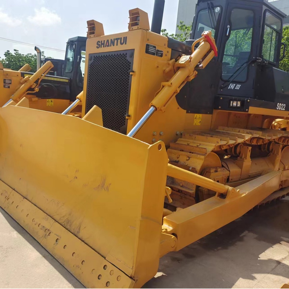 Exportación doméstica y extranjera Wuhai venta de segunda mano montaña empuje 220 excavadora SD16 SD32 video