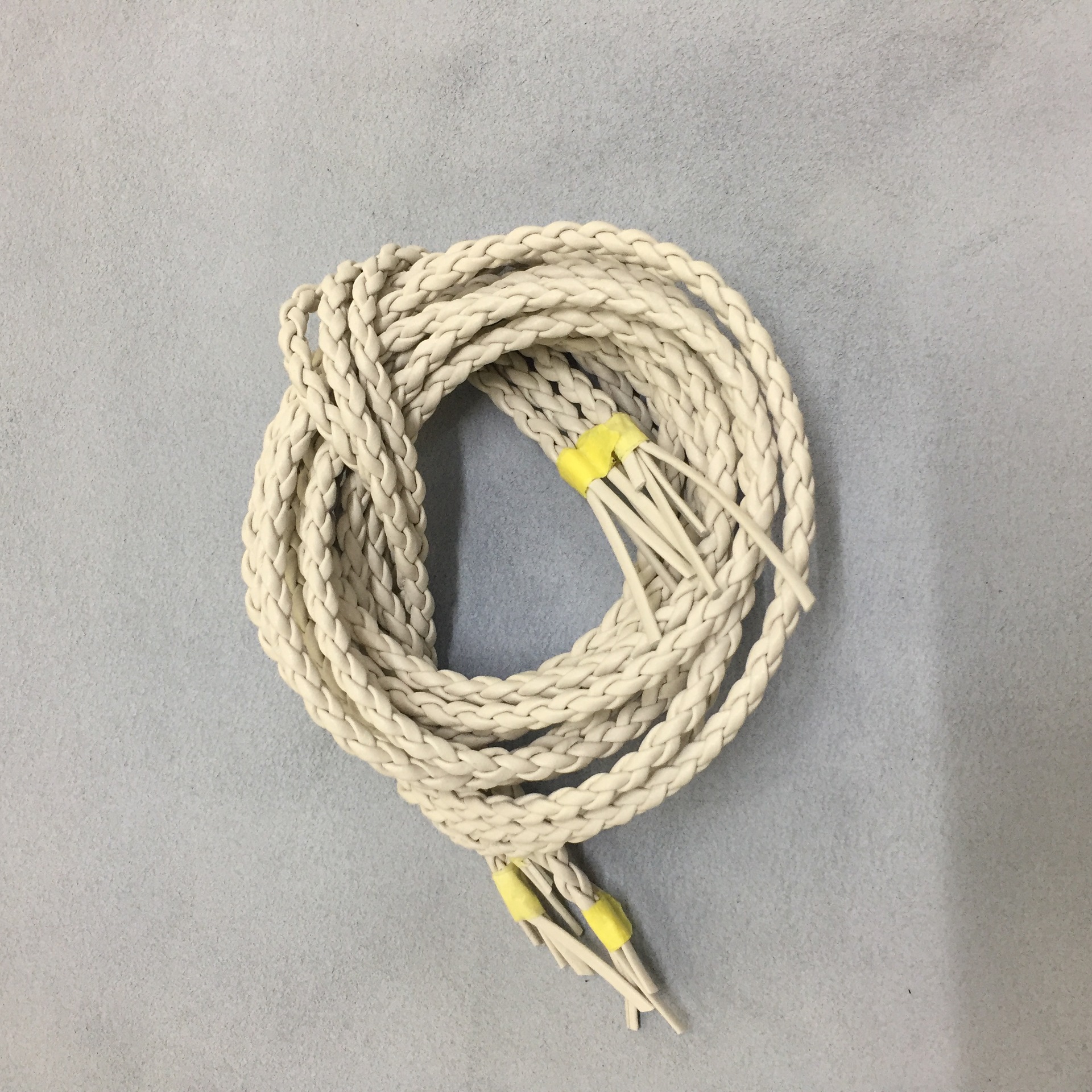 头层牛皮特细2mm编织四股手工编挂绳吊牌用一米长颜色可做颜色