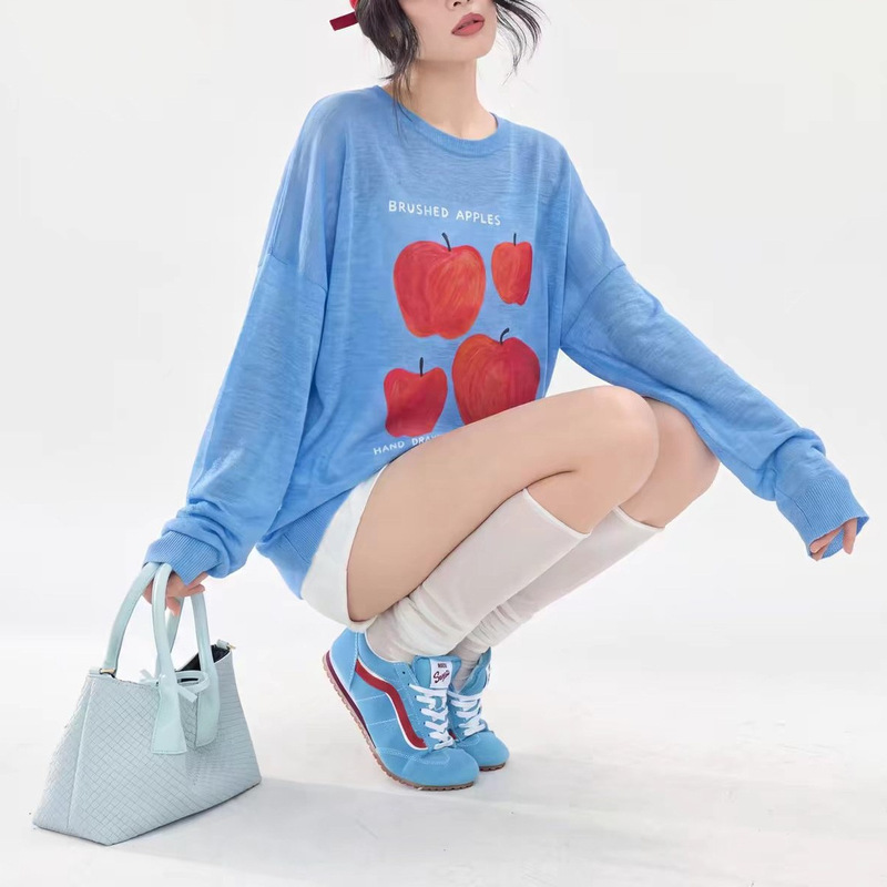 Blue Apple Print Long Sleeve Knit T-Shirt for Women, Loose Fit, Korean Style, Dopamine-Inspired Lightweight Pullover Top