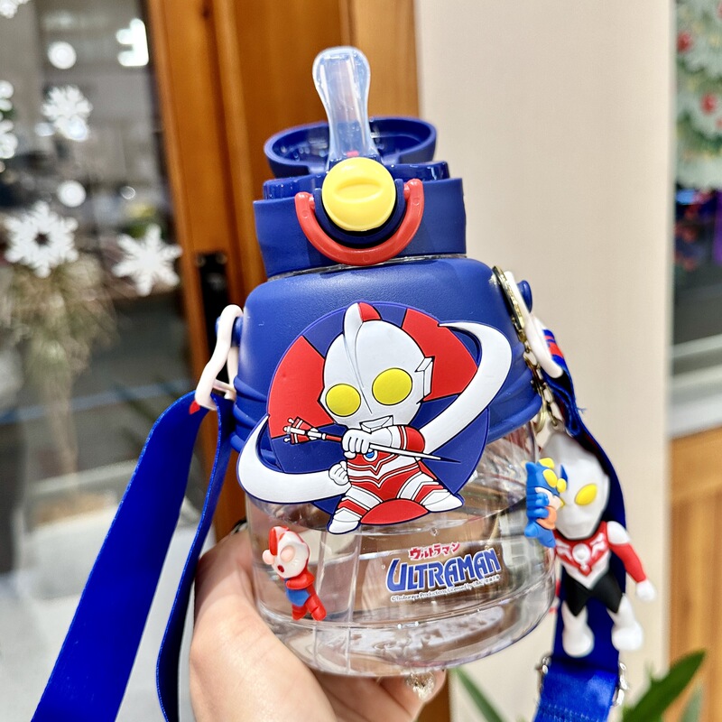 Genuine goods strawberry bear water Cup Girls High-looking tritan material student plastic cup with straw high temperature resistant water Cup Genuine goods strawberry bear water Cup Girls High-looking tritan material student plastic cup with straw high temperature resistant water Cup