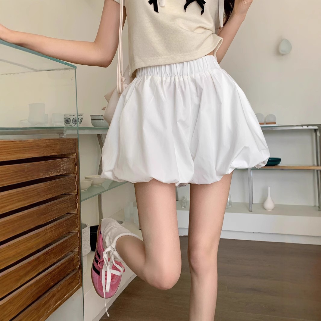 韩系花苞蓬蓬百搭短裤女夏季2026新款小个子黑色高腰阔腿休闲裤子