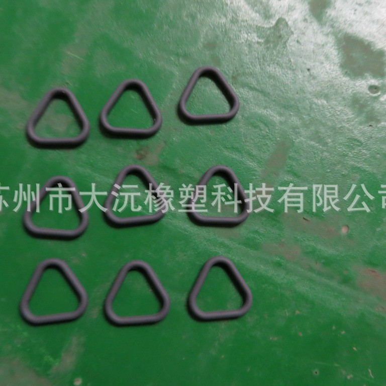 原图厂家专业生 产销售KE-5612、KE951硅胶卷材、片材、杂件等