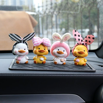 Control Swing Platform Car Decoration | Other Automotive Interior Supplies - set-of-4-ducklings-black-diamond-pad