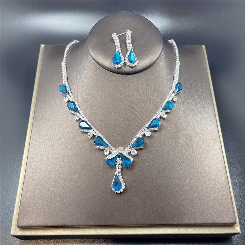 Shiny fashion romantic bride rhinestone necklace earrings setpicture3