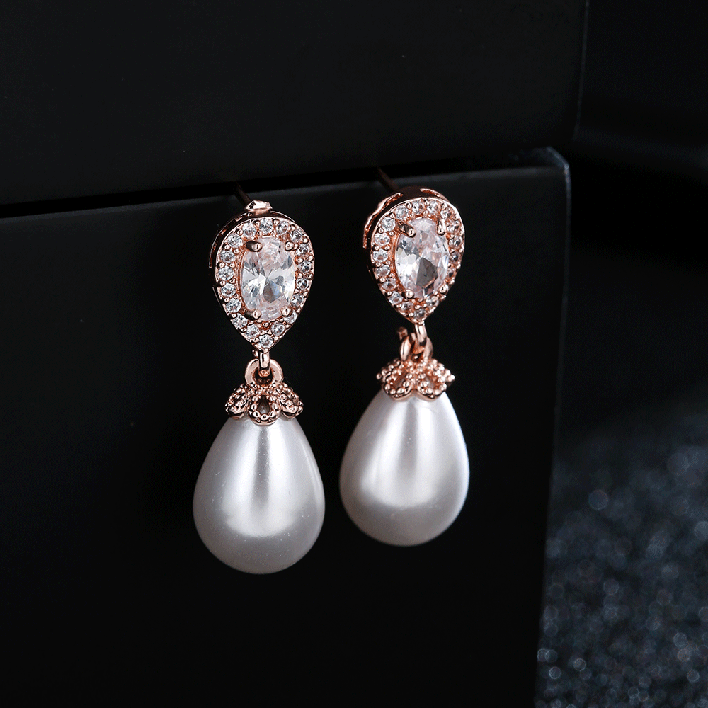 Boucles d'oreilles tendance en forme de goutte d'eau, perles et zircon, accessoires pour femme. Bijou idéal pour une robe de mariée ou une tenue de soirée._voghion.com