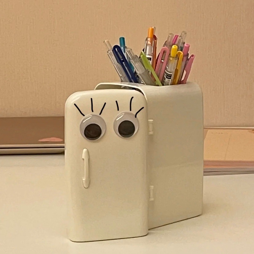 冰箱笔筒收纳盒办公室学生宿舍桌面文具可爱简约ins日系创意笔架