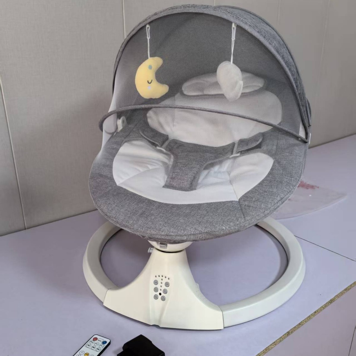 New Multifunctional Electric Baby Rocking Chair, Adjustable Baby Soothing Device, Infant Recliner, Rocking Bed, Cradle