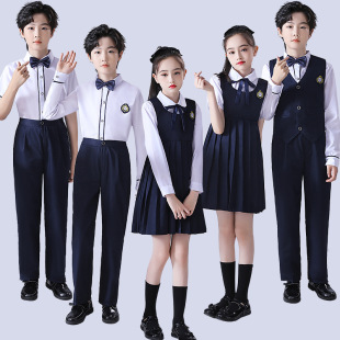 �׃��@�@��Ӣ���WԺ�LУ�����b�ϳ��F��힃�ͯ�ݳ������С�W����