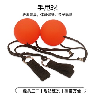 ���R�d��˦���Ƥ��˦����չ�ֱۺͼ粿�P���\�ӽ�����С���sˣ��