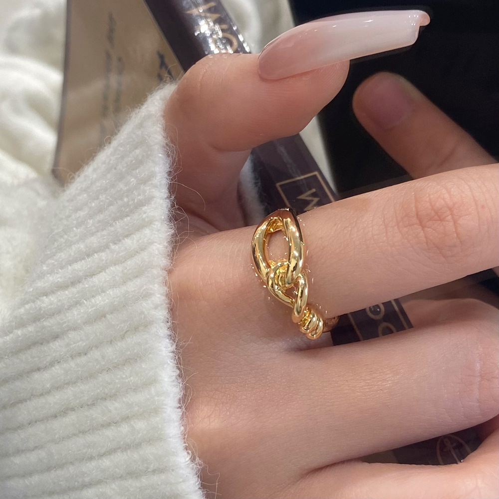 Korean-style Geometric Knot Ring For Women Elegant Open Copper Ring_voghion.com