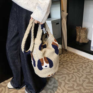 ë�qС��ˮͰ�������n��ʽ�ɐیW���l�´���μ����ë���c���