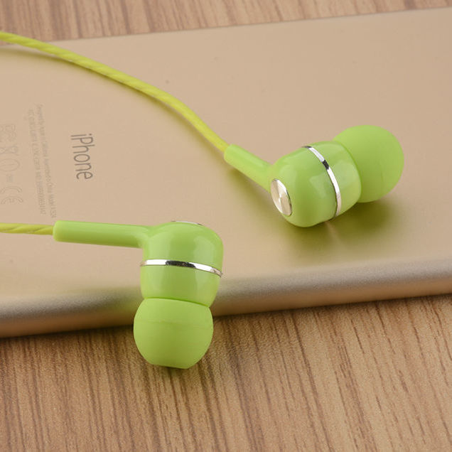 Ventas directas de fábrica adecuadas para Apple Android teléfono móvil bajo en la oreja con cable auriculares de control de alambre auriculares al por mayor