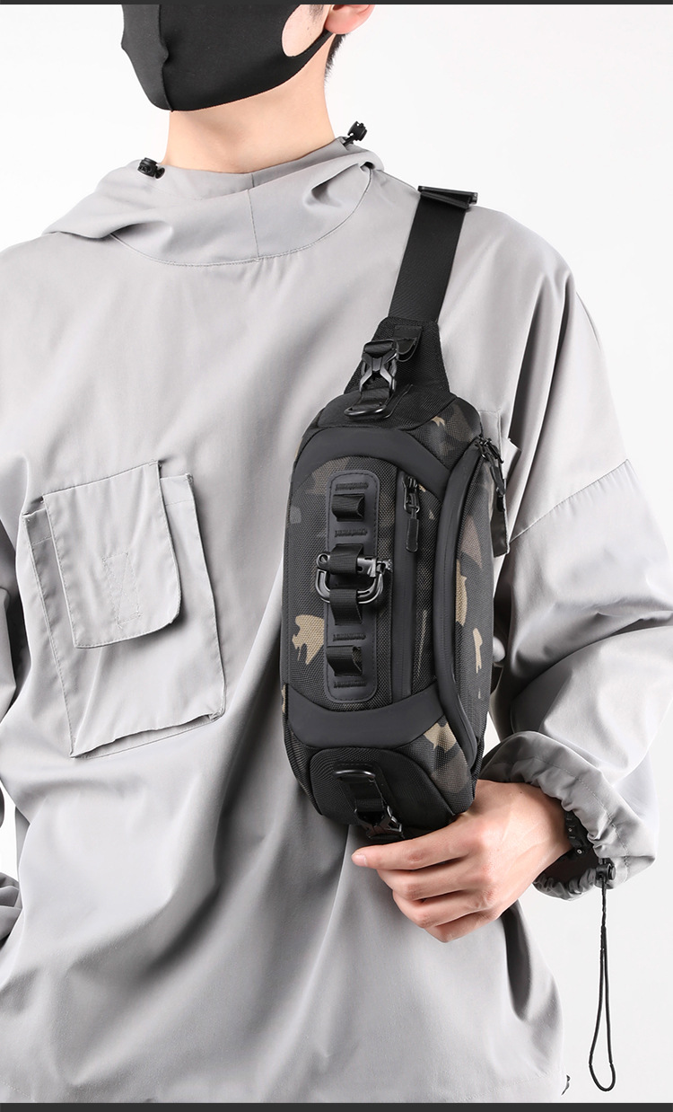 Wepower's new ballistic nylon crossbody bag, outdoor functional windbreaker bag, simple men's waist bag and small crossbody bag Application Scenario