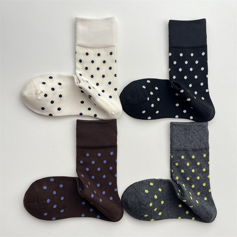 Japanese-style cute color-blocked polka dot socks for women, autumn and winter ins trendy sweet polka dot mid-calf socks, versatile seamless cotton socks Japanese-style cute color-blocked polka dot socks for women, autumn and winter ins trendy sweet polka dot mid-calf socks, versatile seamless cotton socks