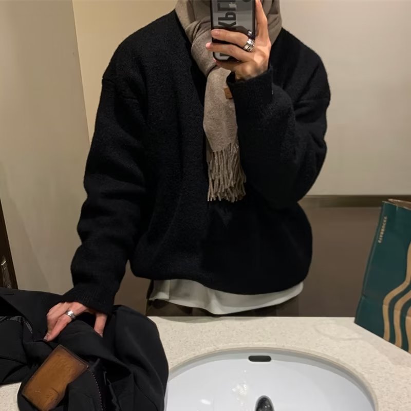 Suéter grueso suelto de otoño e invierno, suéter de punto japonés de tendencia coreana para hombres, abrigo de suéter perezoso estilo de invierno ins Hong Kong