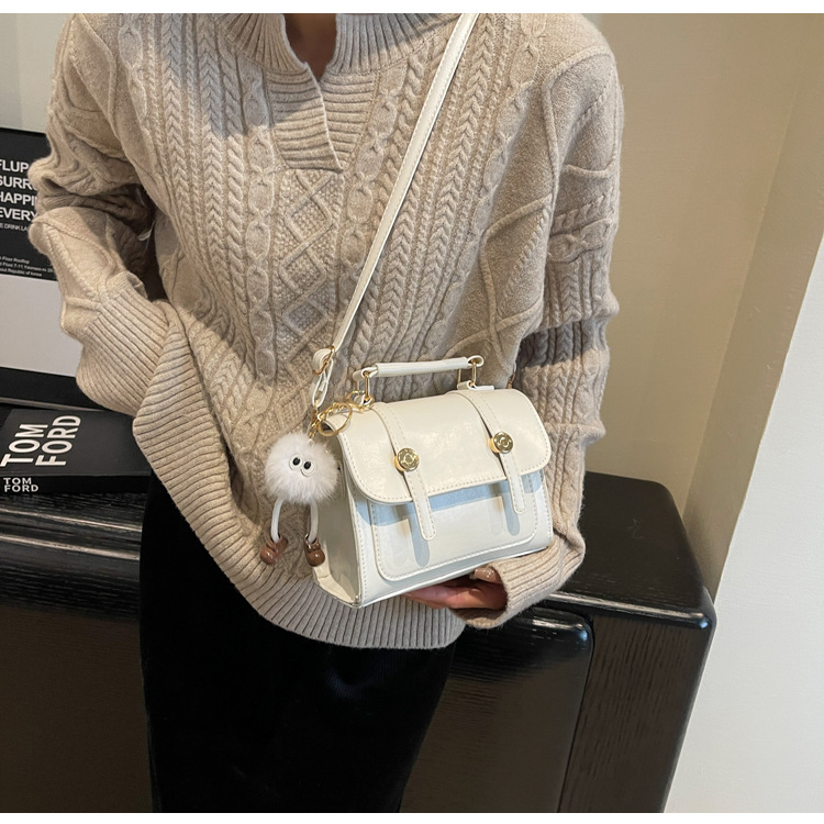Retro British Style Women's Small Square Shoulder Bag Versatile_voghion.com