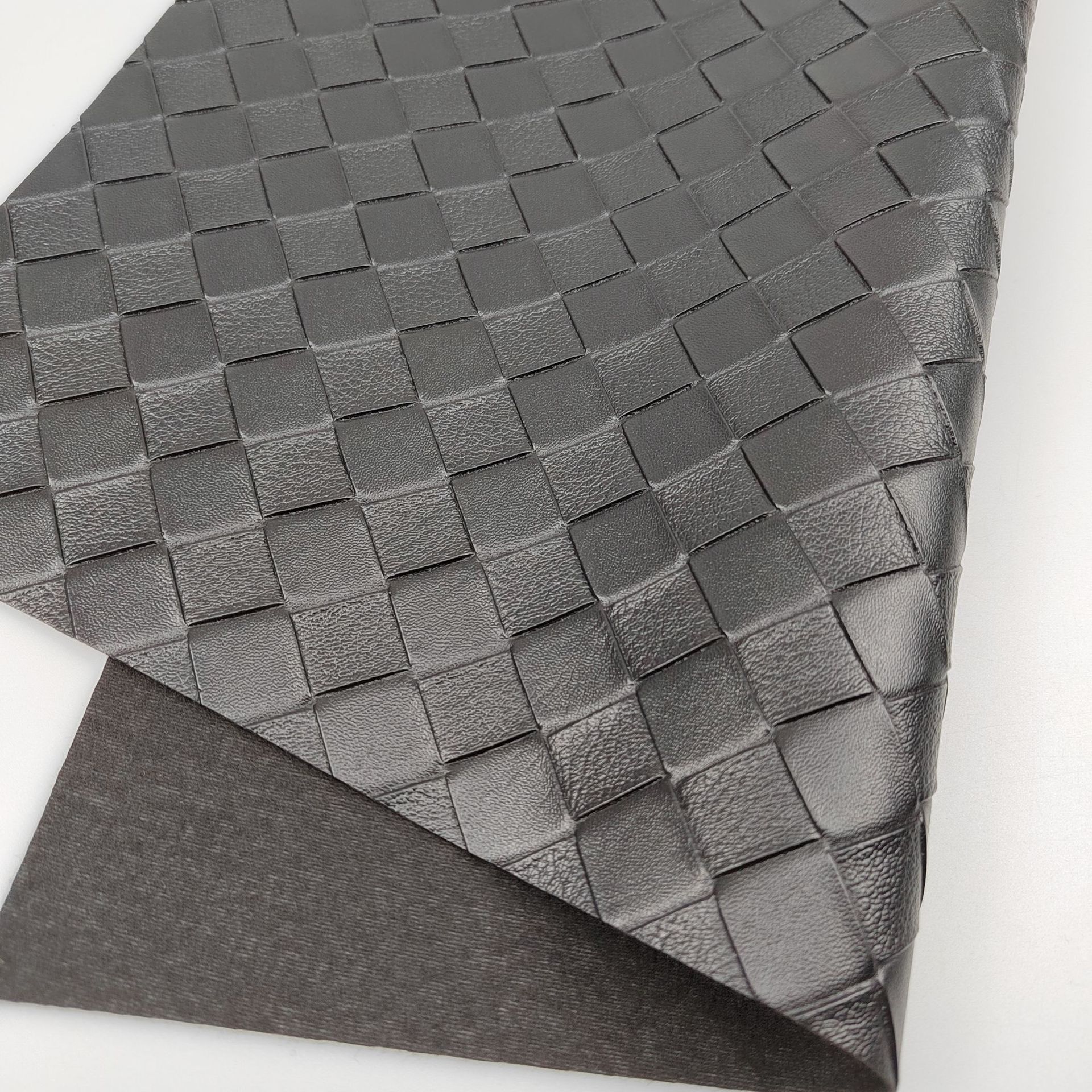 批发菱形格子压纹 箱包手袋人造皮革面料 大格子斜纹皮革 移门软