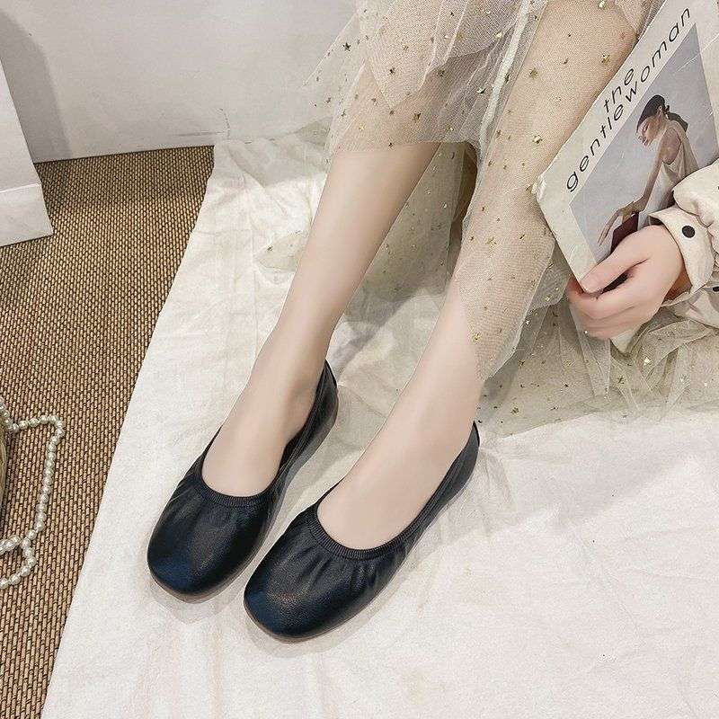 검은색
