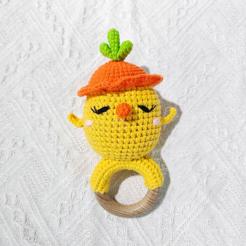 Cross-border crochet chick rattle animal baby toy, baby soothing toy, chewable crochet toy, no restrictions Cross-border crochet chick rattle animal baby toy, baby soothing toy, chewable crochet toy, no restrictions
