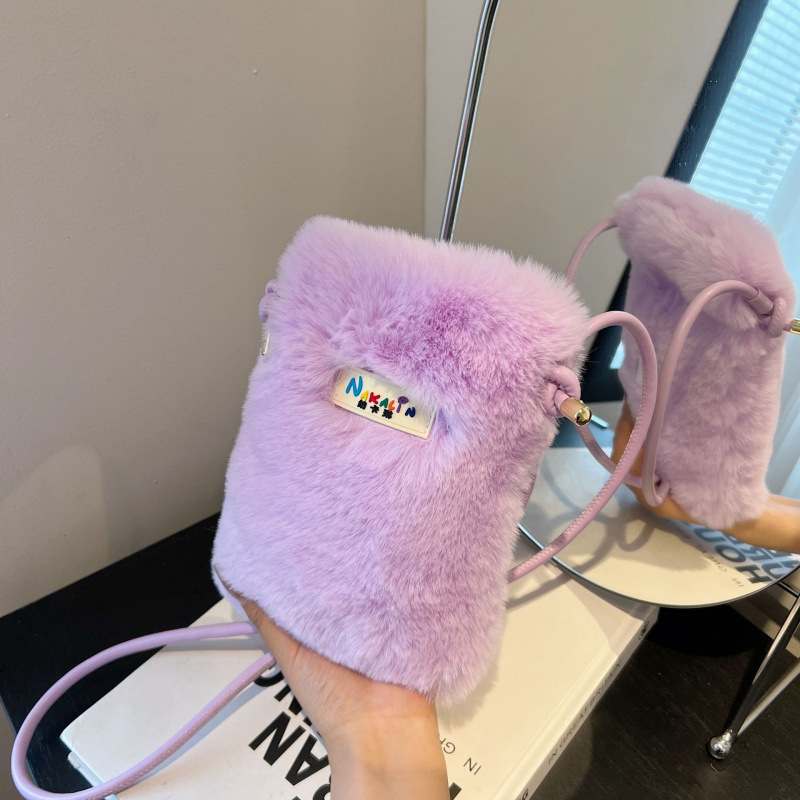 보라색