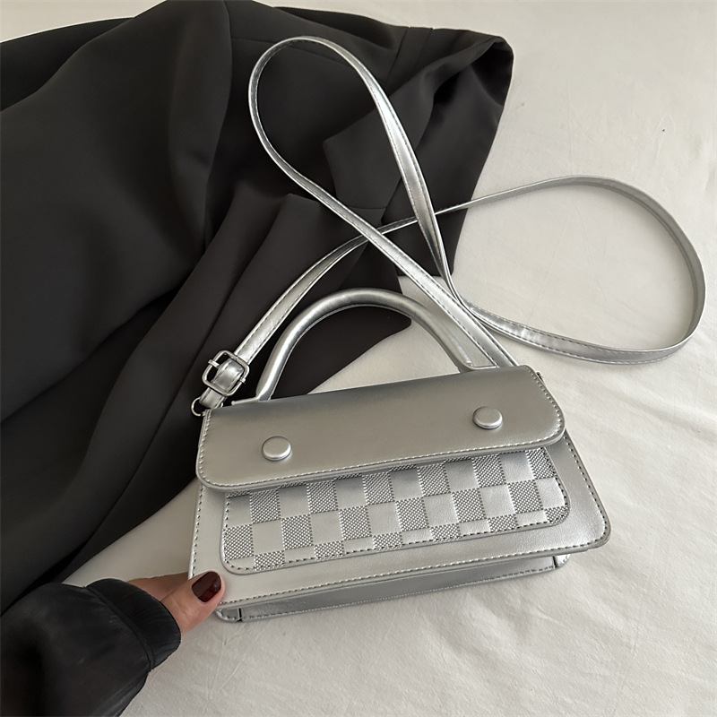 Bolso de costura de alta gama 2024 otoño e invierno nuevo estilo bandolera bandolera bandolera bandolera roja pequeña mujer