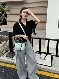 One-shoulder bag, handheld waterproof shoulder bag