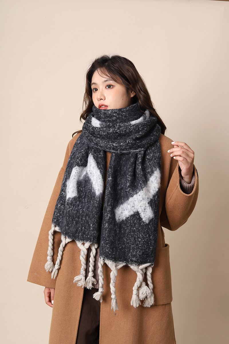 New Korean Women's Winter Grey Haircoat Thick Warm and Cold proof Couple's Shawl High End Scarf_voghion.com
