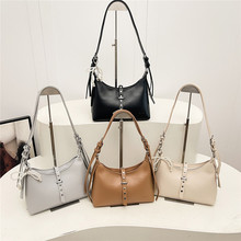 ������Ҹ��С����Ů2026�紺�¿�r���T���Ӱ��߼��Џ͹�б���