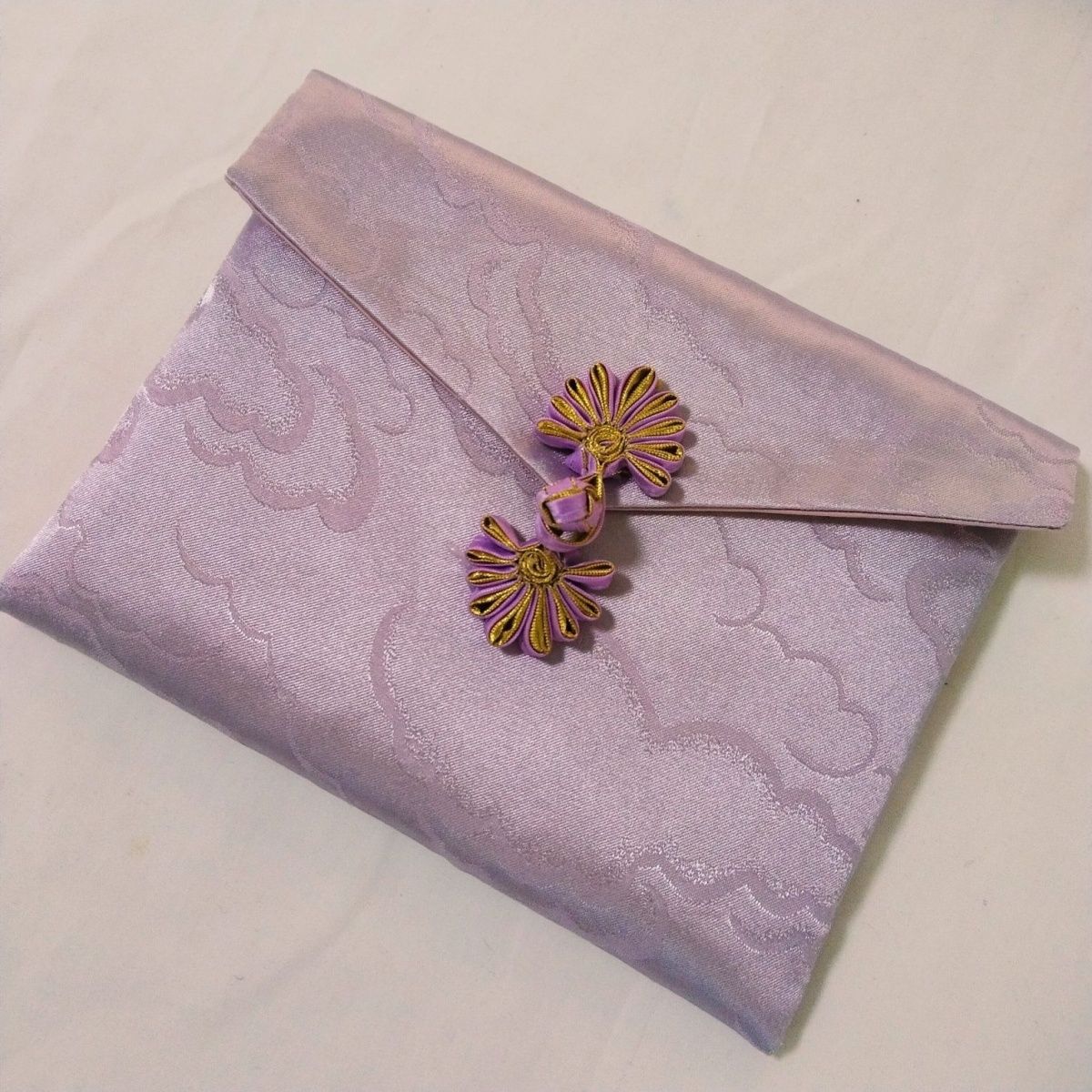 Nuevo cheongsam bolsa de embalaje pijama bufandas bolsa de almacenamiento bolsa de ropa bolsa de regalo embalaje de joyería toalla cuadrada