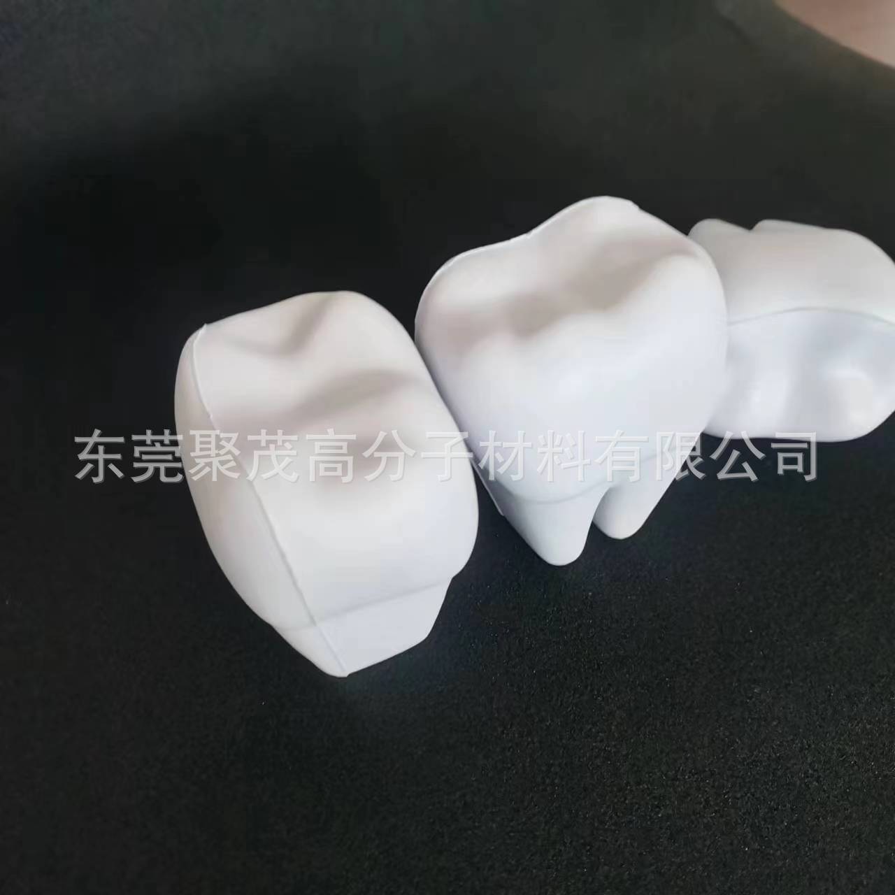 Răng mô phỏng 80*65*50mm / Xem chi tiết màu sắc