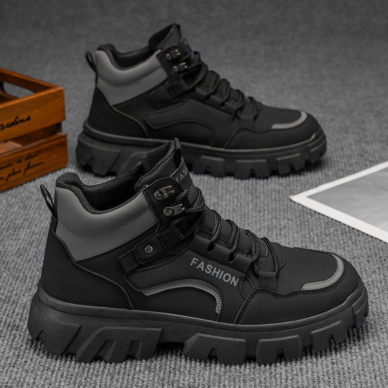Zapatos de altura para hombres primavera 2026 nuevo hombre anti-deslizante botas Martin al aire libre contra el desgaste botas de trabajo