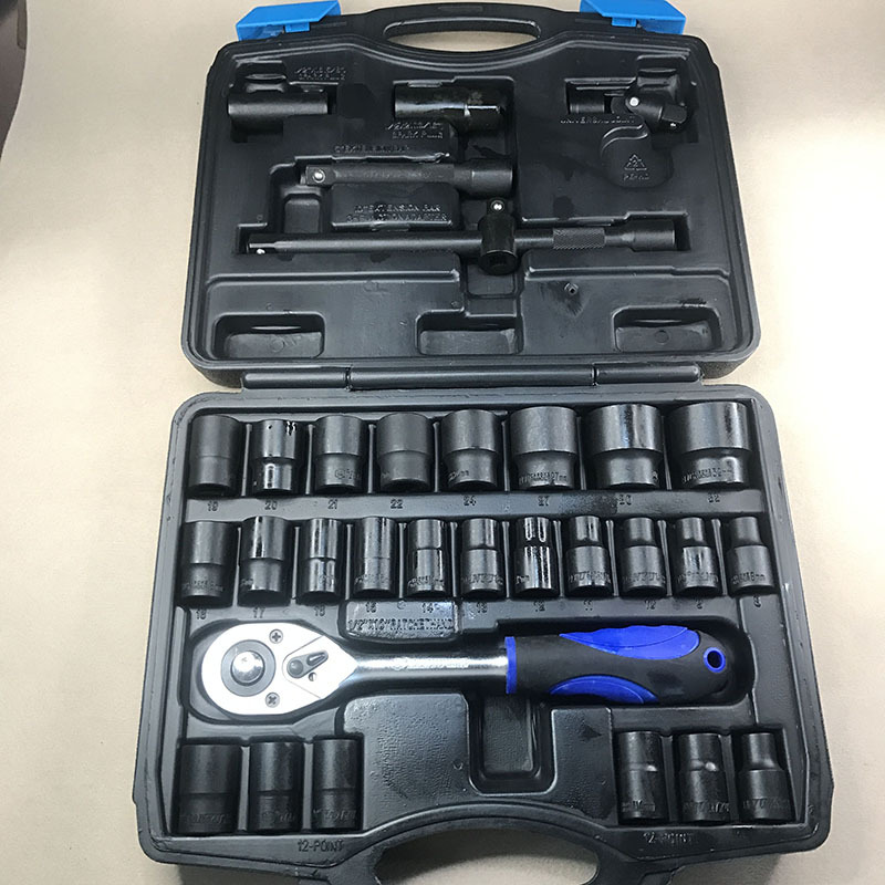 东良南豫汽修维修工具32件黑色综合套装工具 套筒扳手套装