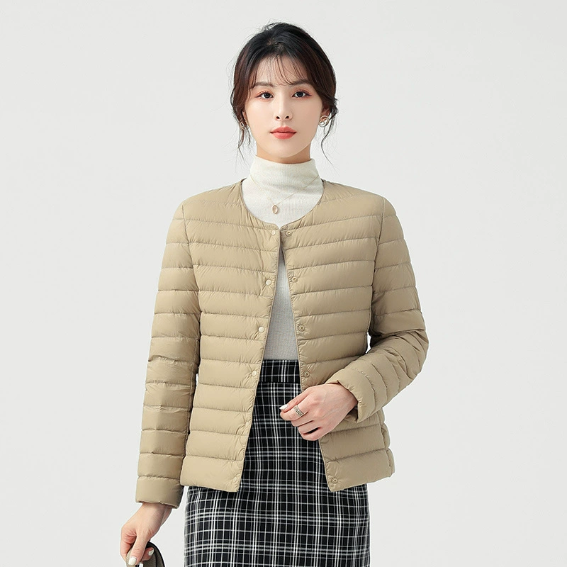 Женская короткая пуховая куртка 2024, новая осенне-зимняя легкая пуховая куртка с внутренней подкладкой, легкая и тонкая, модная и теплая.