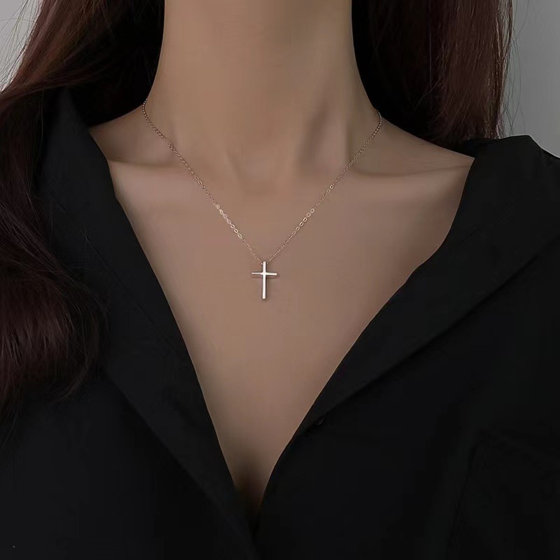 Simple Style Cross Sterling Silver Plating Pendant Necklace display picture 3