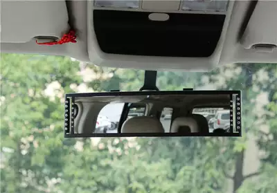 Large Field of View, Wide-Angle | Large field of view rear view auxiliary mirror